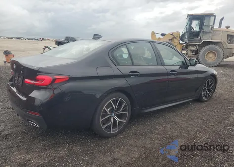 2021 BMW 530 Xi z USA, uszkodzony, nr VIN WBA13BJ04MWX11657